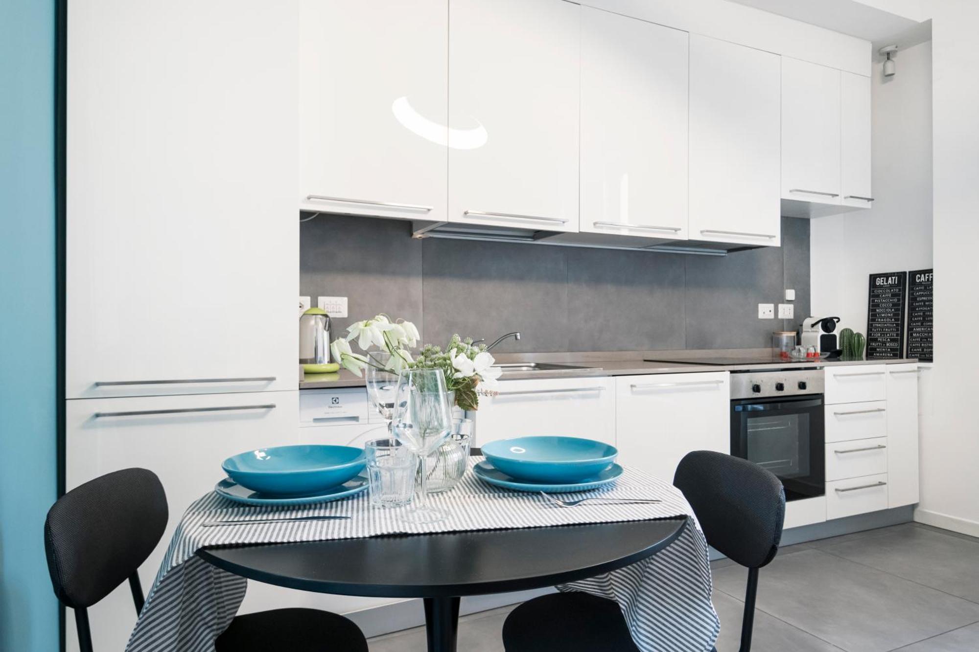 New Flat Fully Furnished In P.Ta Romana Milano Esterno foto